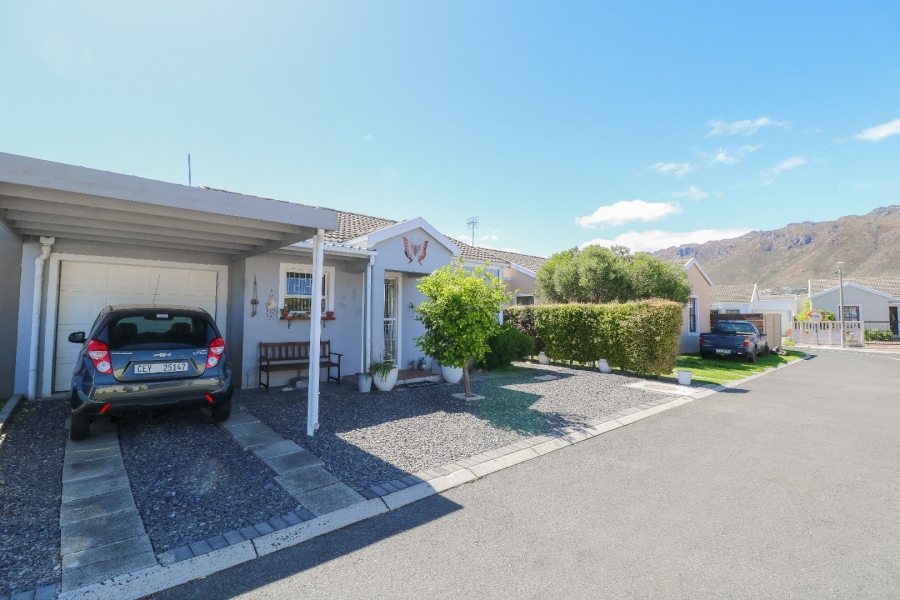 2 Bedroom Property for Sale in Onverwacht Western Cape